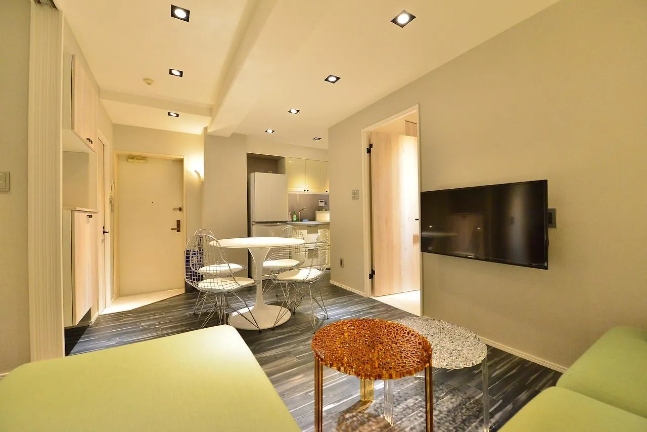 Real Life Hotel Tokyo Apartment